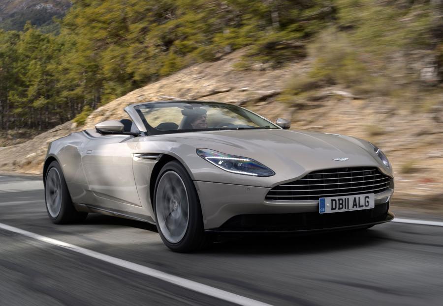  Aston Martin DB11 V8 Volante 2018 года  (WW) (фото 28 из 54)